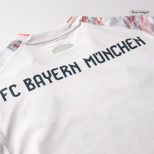 Bayern Munich Tröja OLISE #17 2025/26 Borta Vit-1