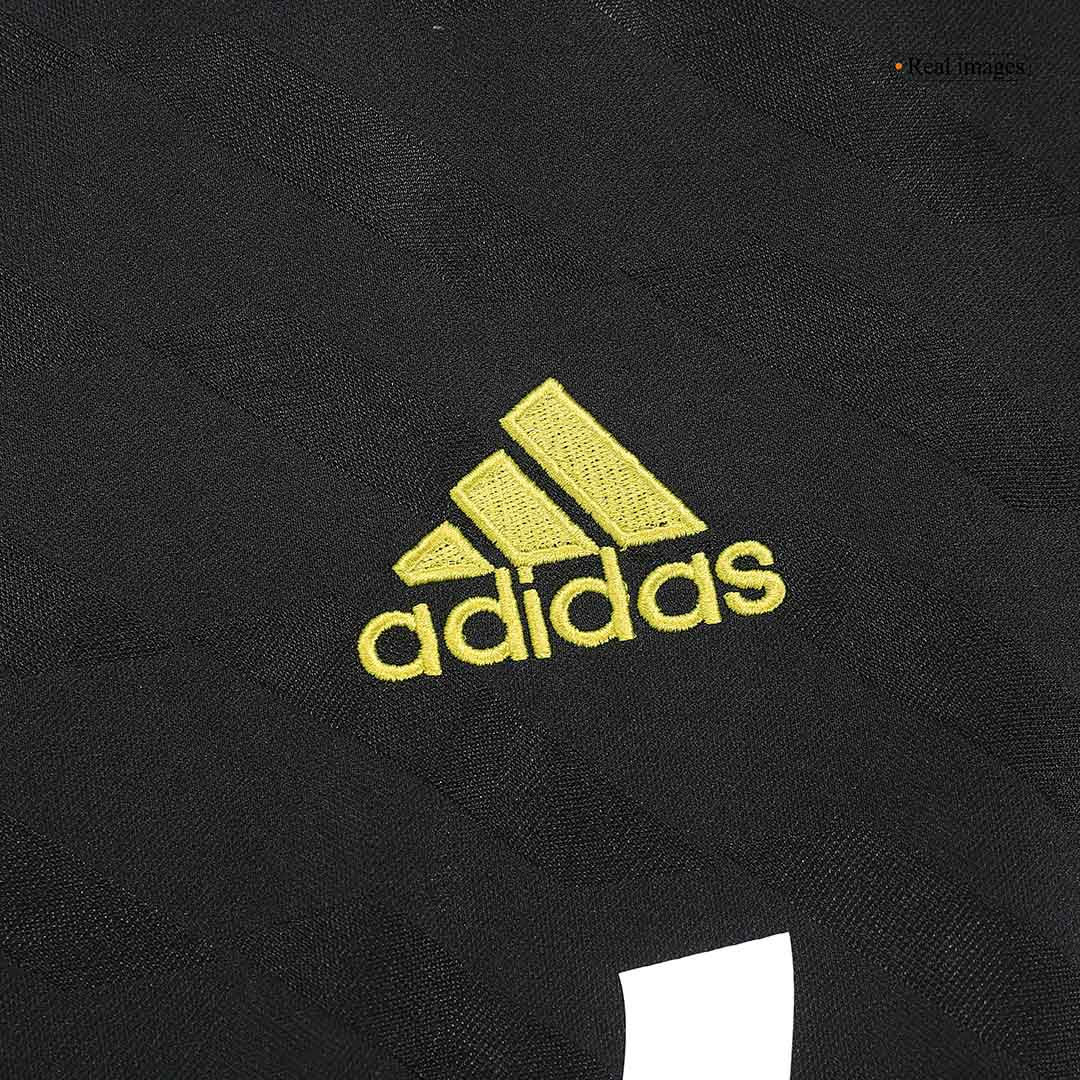 Real Madrid Bortatröja 2011/12 Retro Tröja
 Svart