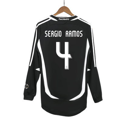 SERGIO RAMOS #4 Real Madrid Bortatröja 2006/07 Retro Tröja
 Svart
