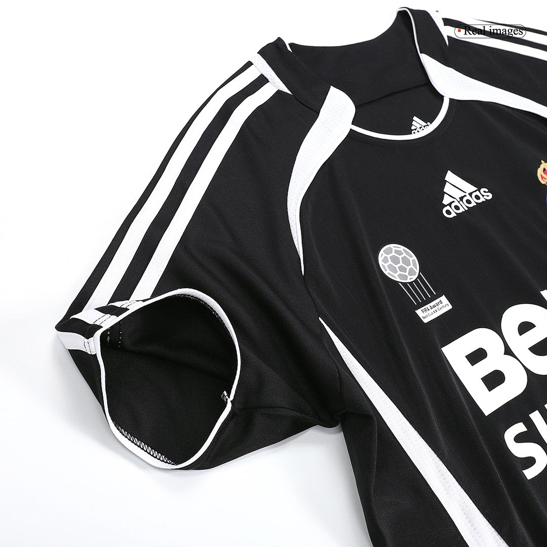 SERGIO RAMOS #4 Real Madrid Bortatröja 2006/07 Retro Tröja
 Svart